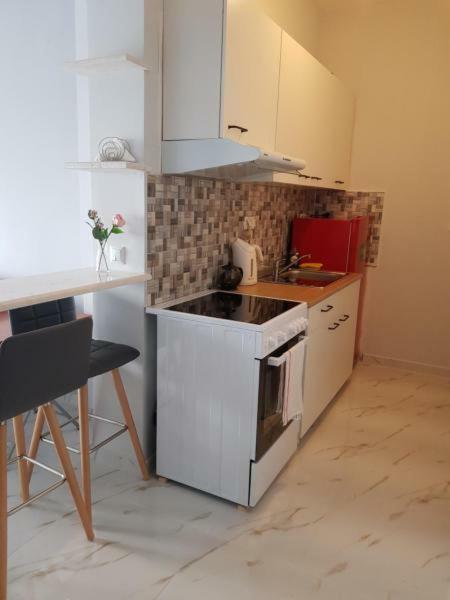 Kristina Family Home 네아 이라클리아 외부 사진